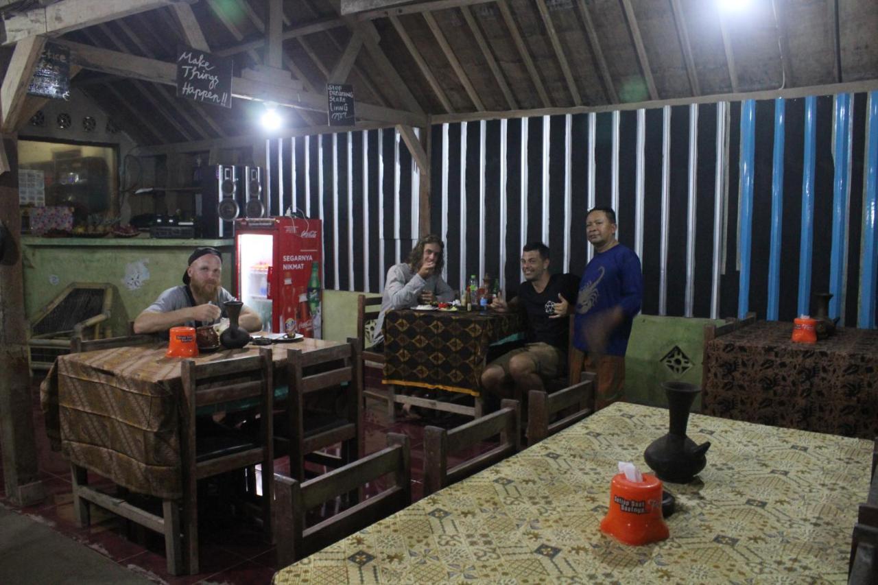 Duyung Rooms & Resto Gerupuk Bumbang Extérieur photo